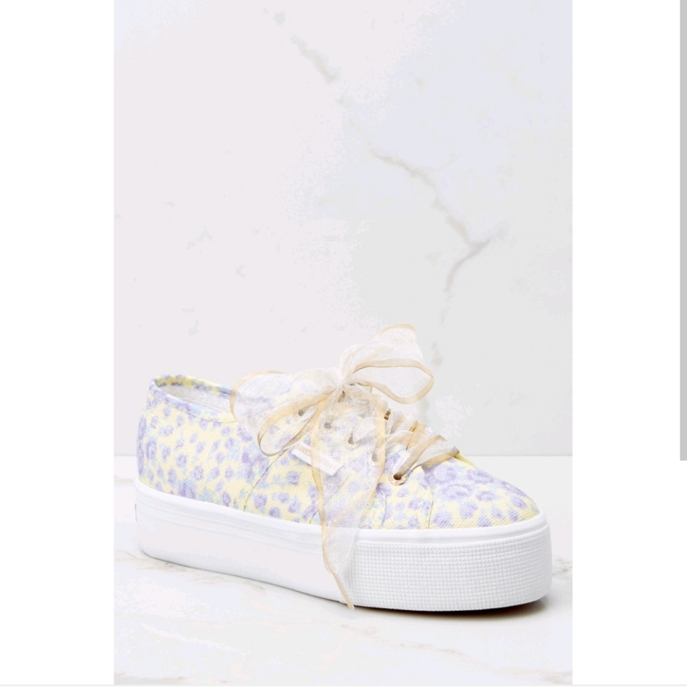 RELISTED IN CLOSET!!!!!!! - Picture 3 of 14
